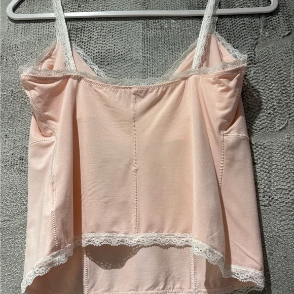 GUIZIO Dainty Light Pink Camisole - Picture 3 of 11